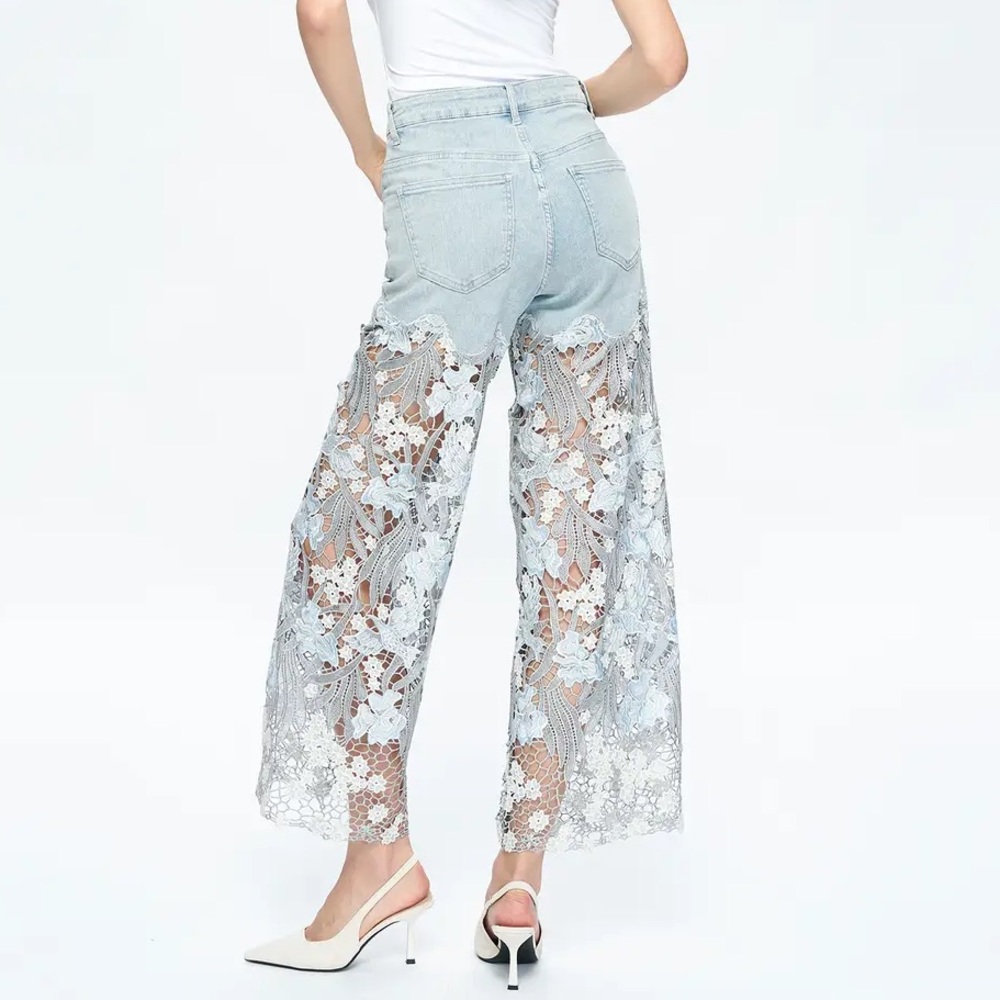 Women's Lace Overlay Jeans - Picture 3 of 5